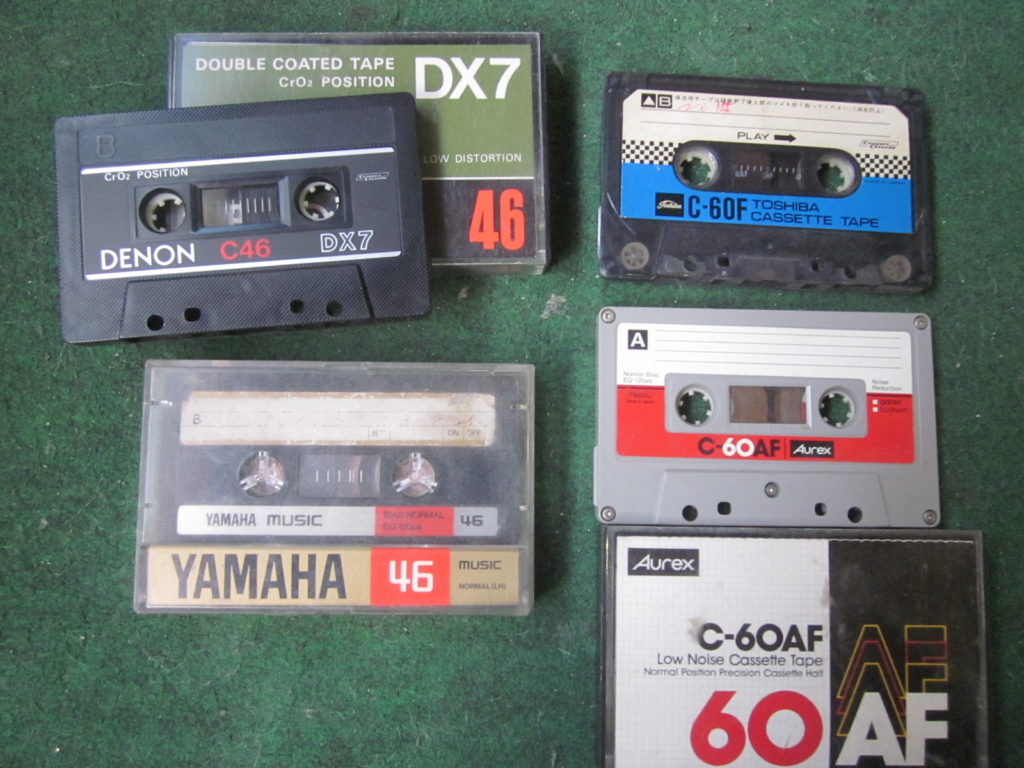 カセットテープ世代 昭和時代のカセットテープ TDK FUJI DENON YAMAHA 